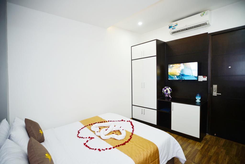Nice De Paris Hotel Da Nang Exterior photo