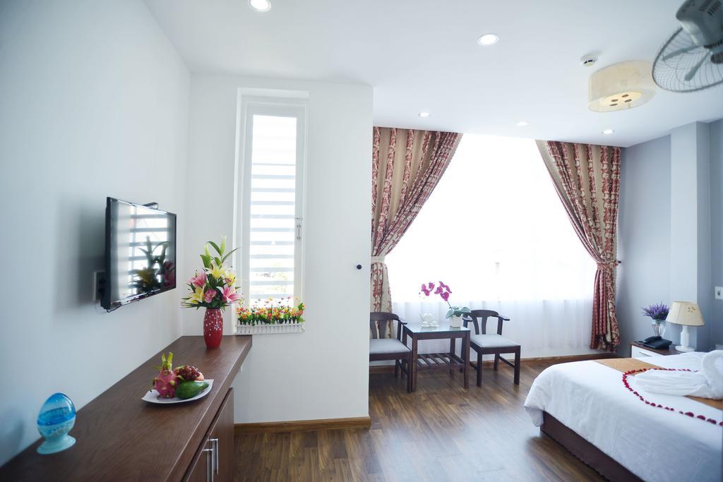 Nice De Paris Hotel Da Nang Exterior photo